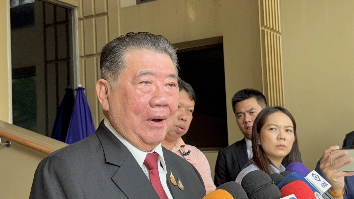 'ภูมิธรรม' แจง กัมพูชา​ เลื่อนถกปรับกำลัง​  เมิน ฮุน​เซน-ฮุนมาเนต โพสต์รายวัน