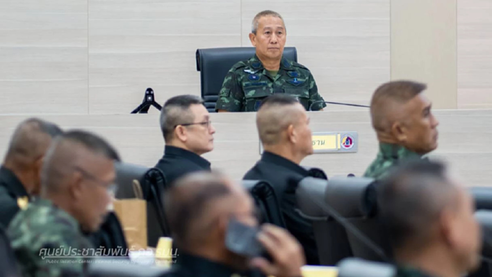 ผบ.ทบ. ย้ำ กอ.รมน. เสริมภารกิจ ชายแดนไทย-กัมพูชา เฝ้าระวัง กลุ่มไม่หวังดี