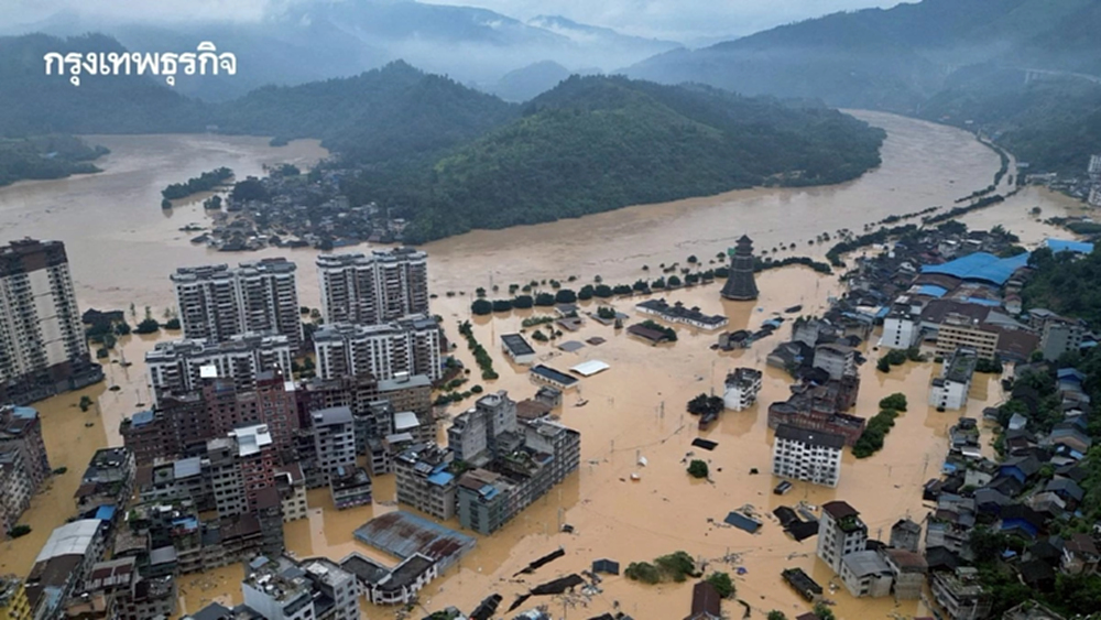 น้ำท่วมจีน เสียชีวิตแล้ว 6 คน อพยพนับหมื่น บ้านเรือนเสียหาย