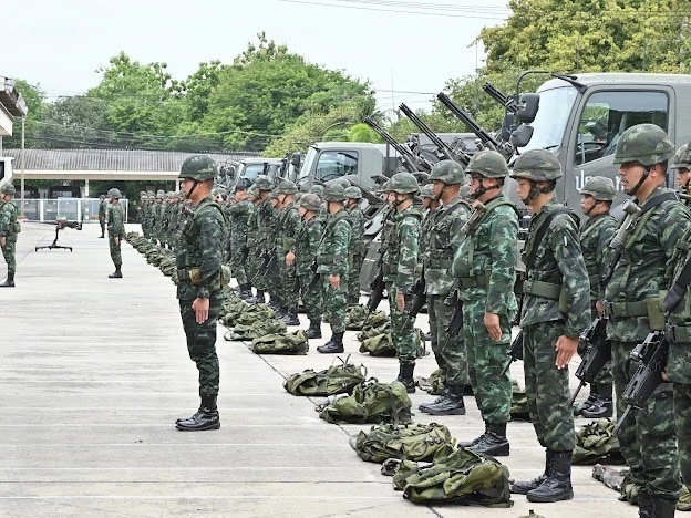'ผบ.นปอ.' ตรวจความพร้อมรบ หนุน ทบ.ปกป้องน่านฟ้าผืนดินไทย