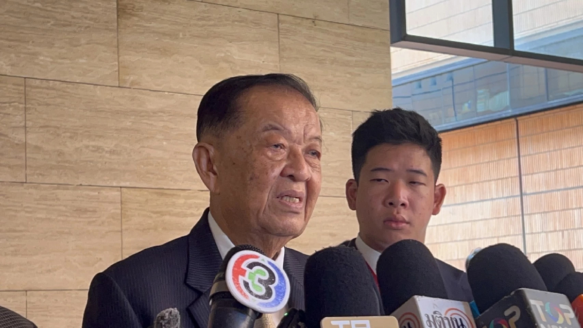 'วันนอร์' ชี้ยื่นซักฟอก 'นายกฯ' ไม่ได้ หากถูกสั่งหยุดทำหน้าที่