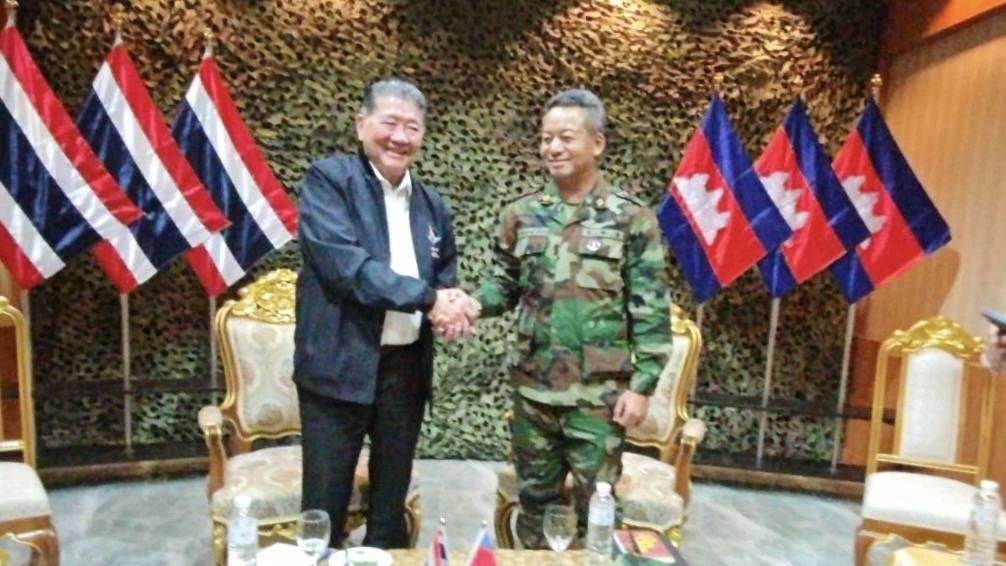 'กัมพูชา' ลั่นไม่ถอนกำลังทหาร ตามคำเรียกร้อง 'ภูมิธรรม'