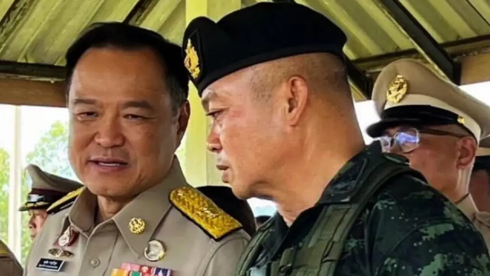 'อนุทิน' โพสต์ภาพคู่ 'แม่ทัพภาค2' เป็นทหารพระราชา -ข้าราชการประชาชน
