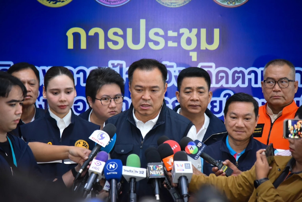 'อนุทิน' ประกาศพร้อมเป็นฝ่ายค้าน มั่นใจเก้าอี้ มท.1 ยังเหนียว