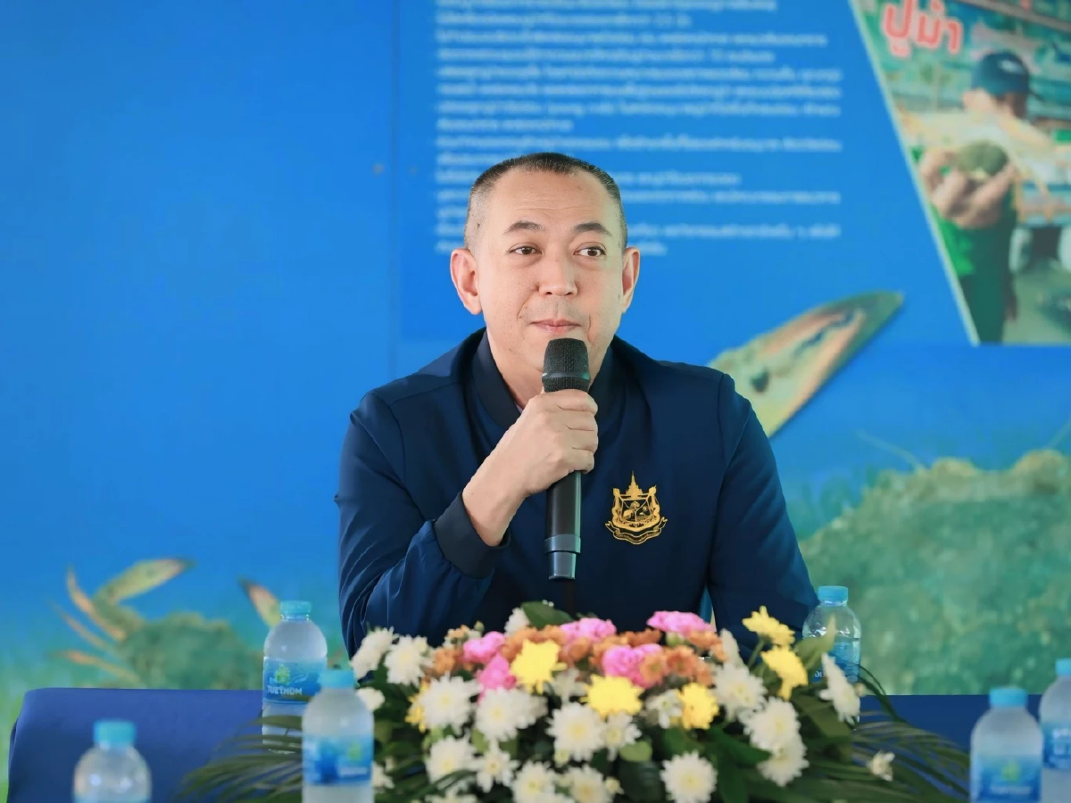 ประชาธิปัตย์ แถลงทางการไม่ถอนตัว จี้รัฐบาลทบทวนกับท่าทีกัมพูชา