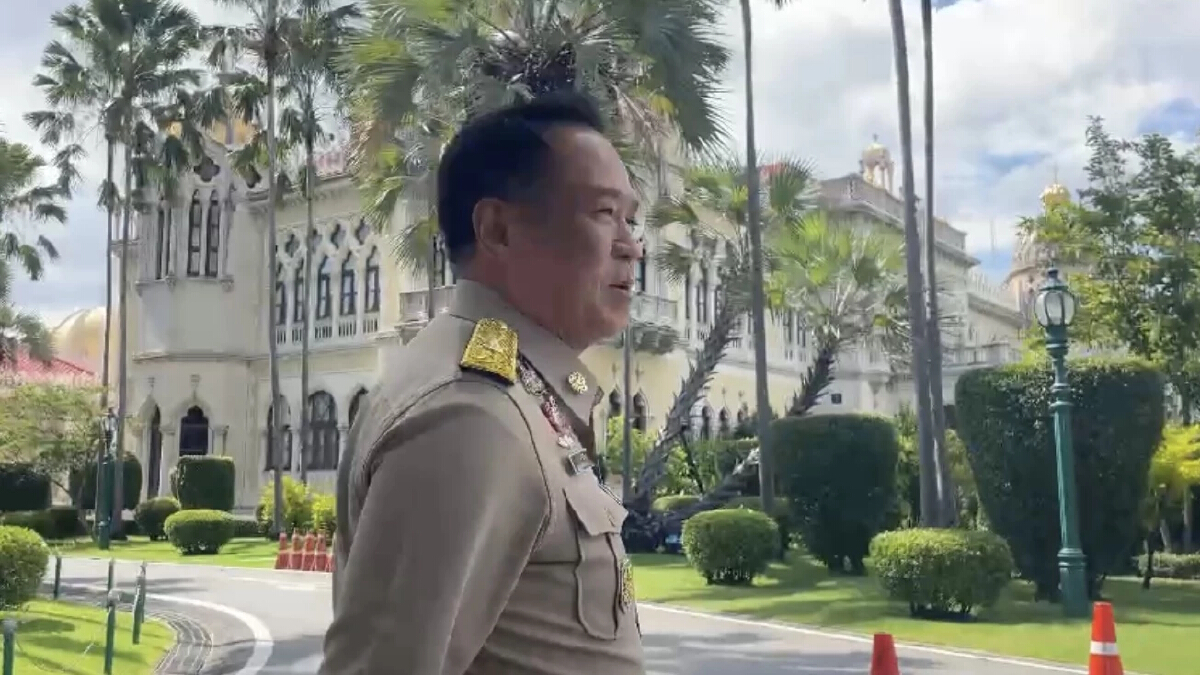 ‘แพทองธาร’ ถก ‘อนุทิน’ ปรับ ครม. จบไม่ลง ‘ภท.’ ไม่คืน ‘มท.1’