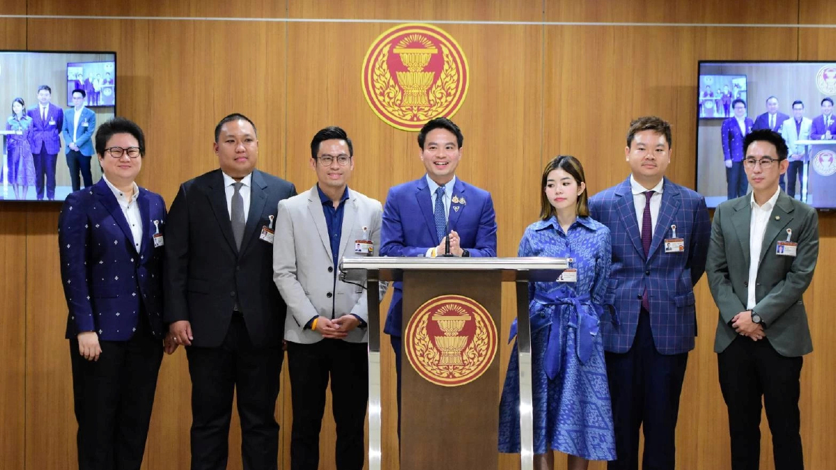 'ภราดร' แถลงลาออก 'รองประธานสภาฯ' หลัง ภท.ถอนตัวร่วมรัฐบาล