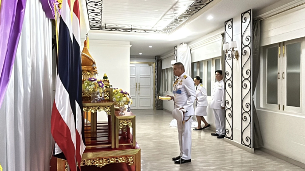 มทภ.2 เข้าทำเนียบ รับมอบ เหรียญ 'ในหลวง' ให้ทหารชายแดนไทย-กัมพูชา