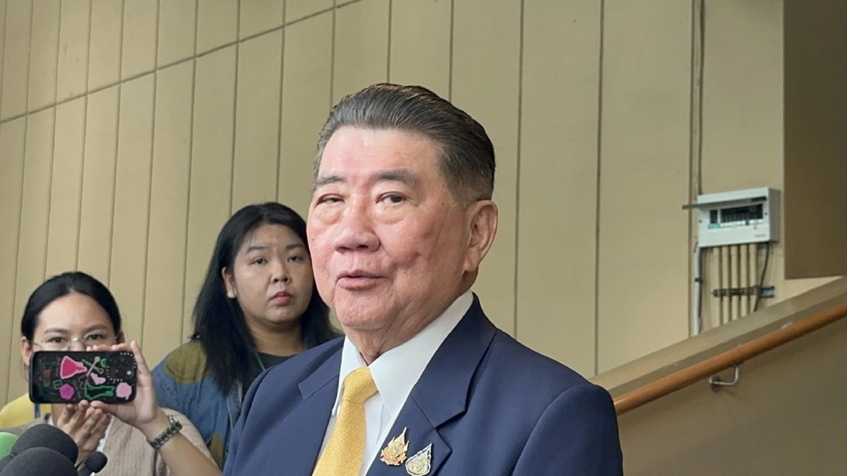 'ภูมิธรรม' รับ เข้มเช็คคุณสมบัติรมต. ไม่ห่วง ศาลรับวินิจฉัยคลิปเสียงนายกฯ