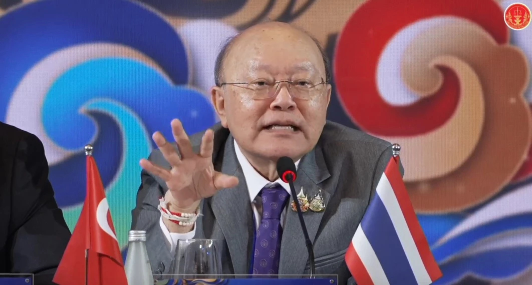 เผย 3 ทศวรรษศาล รธน.ยุบพรรคนับไม่ถ้วน อ้างแก้วิกฤติการเมือง