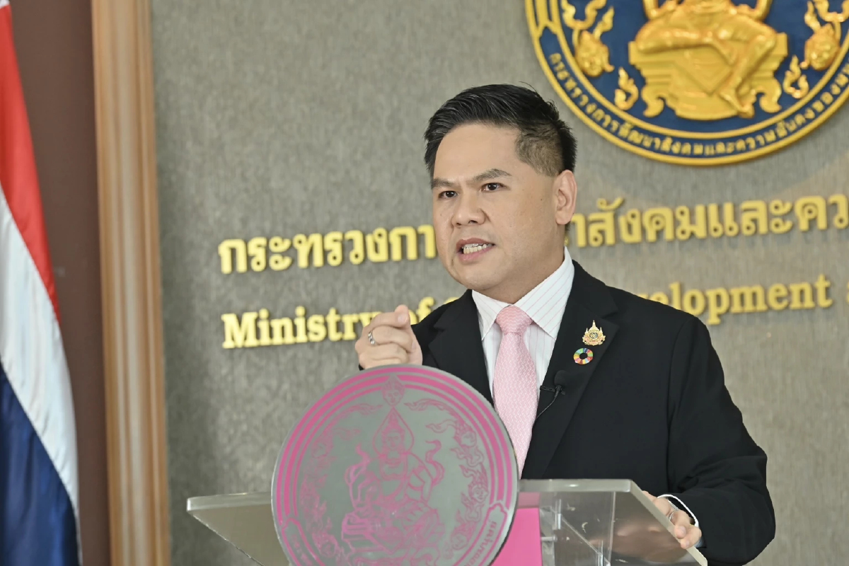 'รมว.พม.' ประณาม 'กัมพูชา' โจมตีคนไทย จี้หยุดใช้ความรุนแรง