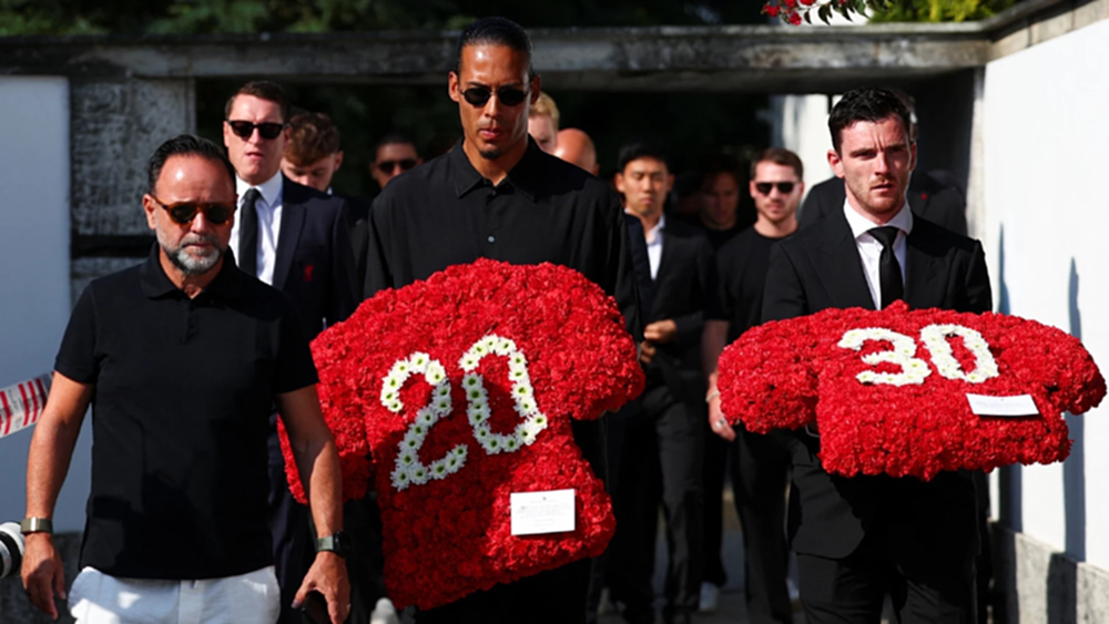 สุดเศร้า! นักเตะลิเวอร์พูล - ทีมชาติโปรตุเกส ร่วมส่ง 'ดิโอโก้ โชต้า' ครั้งสุดท้าย