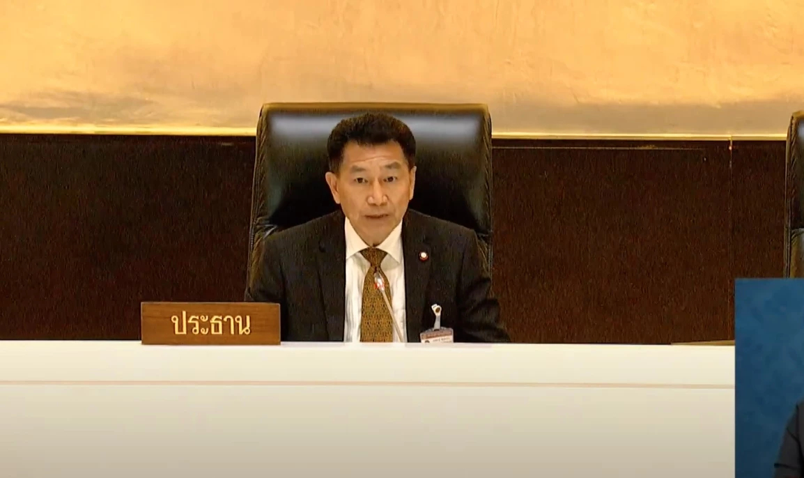 'พิเชษฐ์' ปิดประชุมสภาฯ เลื่อนอภิปราย-โหวตร่างกม.นิรโทษกรรม