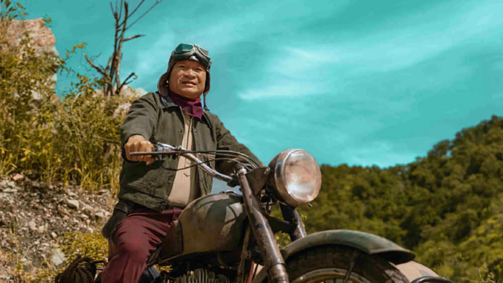 ‘หม่ำ-วิศิษฐ์’ ระเบิดภูเขาเผากระท่อมใน ‘เขาชุมทอง คะนองชุมโจร’