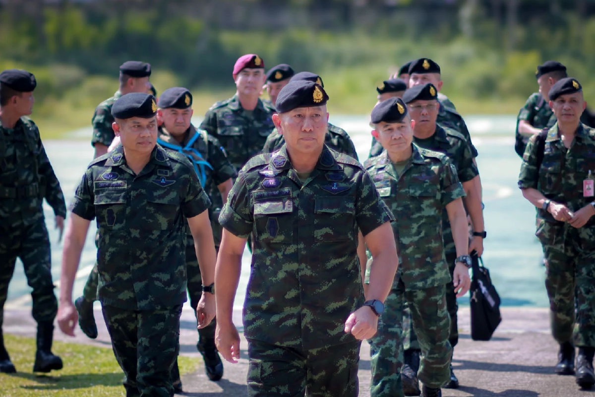 ผบ.ทบ. เตรียมงัดมาตรการทหารตอบโต้  กัมพูชา วางทุ่นระเบิดสังหารบุคคลช่องบก