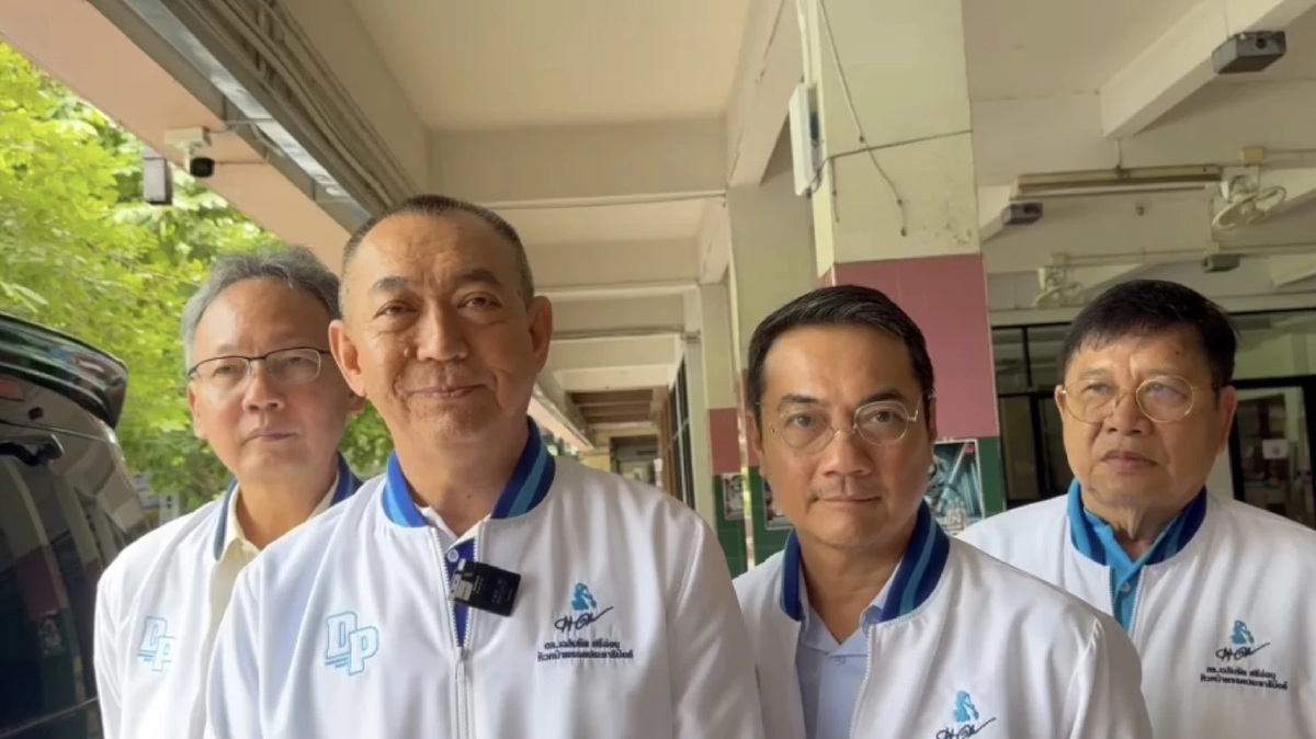 'เฉลิมชัย'ชี้ 'สุธรรม'ไขก๊อกวิถีประชาธิปไตย 'ทักษิณ'ถกพรรคร่วมเป็นสิทธิ