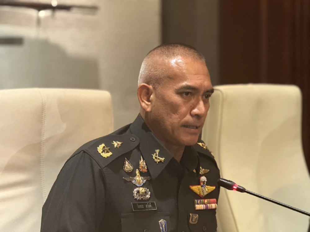 'เสธ.เบิร์ด' ออกโรง เรียกร้อง 'ฮุน มาเนต'แถลงหยุดยิงเป็นทางการ ค่อยเจรจาไทย