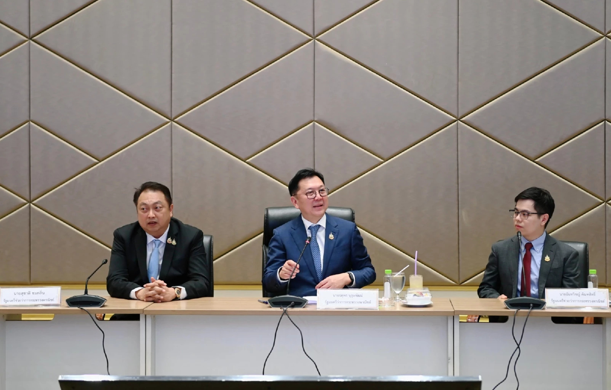 “จตุพร”มอบ 10 นโยบาย ขรก.พาณิชย์  ขับเคลื่อนเศรษฐกิจการค้า