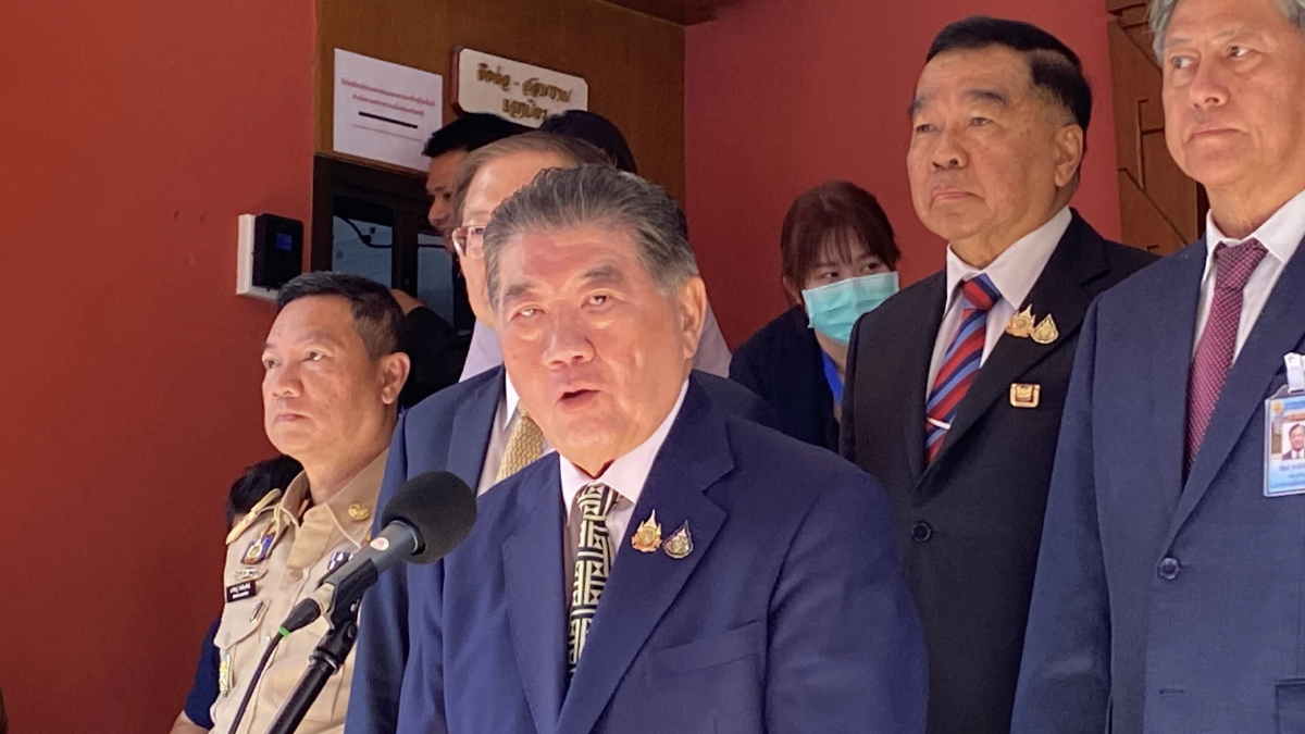 ‘ภูมิธรรม’ ถก ‘สมช.’ พ่วง ครม.นัดพิเศษ ชี้ กัมพูชา ยังยั่วยุ กองทัพ พร้อมเต็มที่