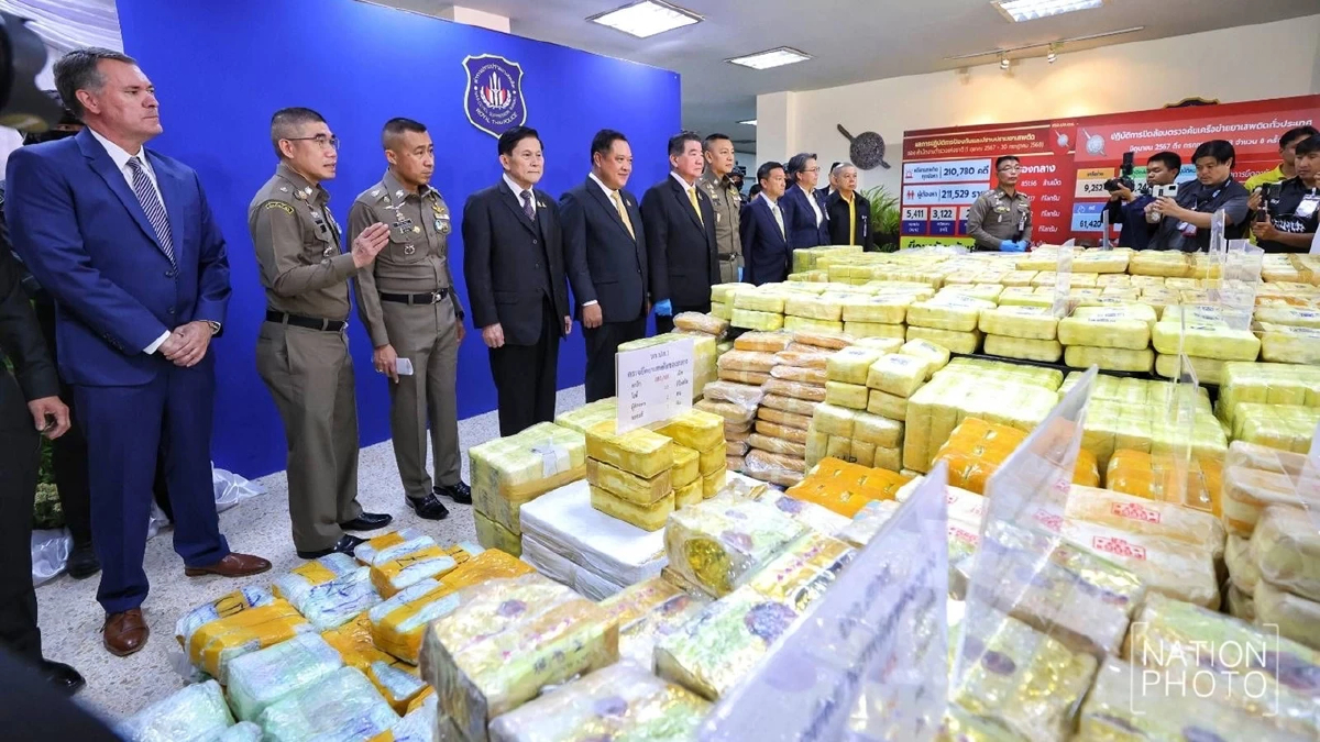 ยึดทรัพย์หมื่นล้าน ตำรวจจับ 2 แสนราย คดียาเสพติด ช่วง 10 เดือน