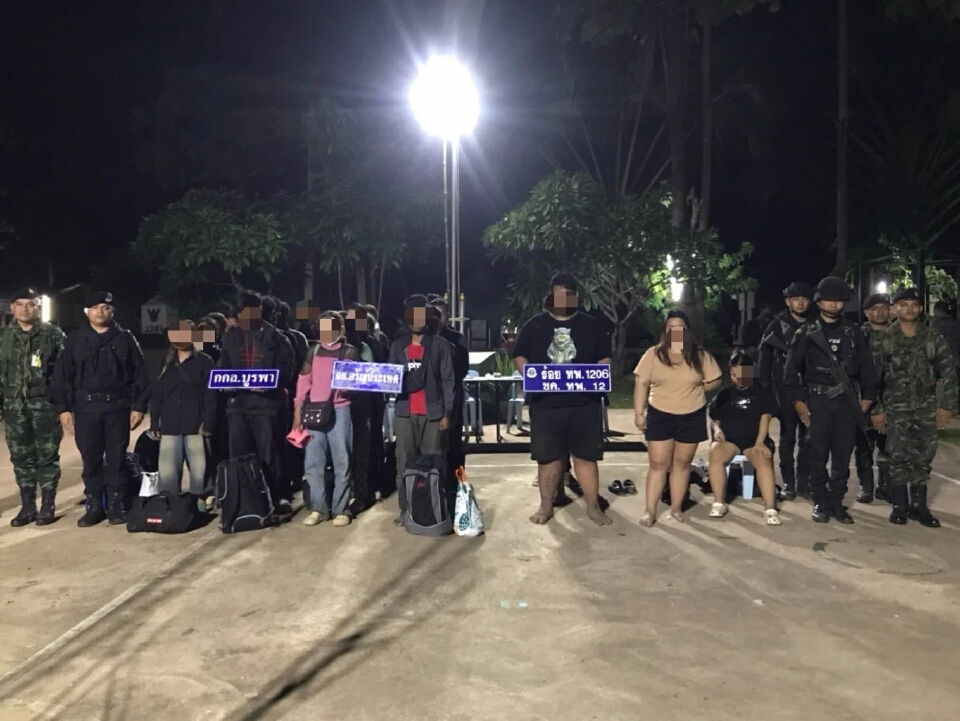 คืนเดียว จับ 38 คน ลอบข้ามชายแดนไทย-กัมพูชา ชี้แรงงาน เว็บพนัน บัญชีม้า