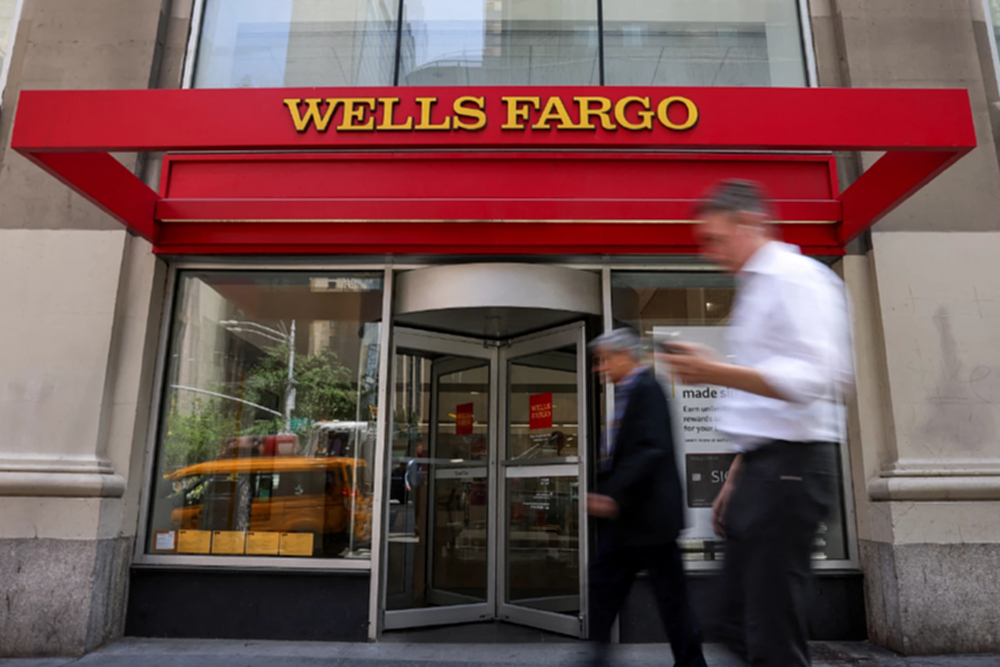 'จีน' คุมเข้มจนท.แบงก์ Wells Fargo 'ห้ามออกนอกประเทศ' รายที่ 2 เดือนนี้