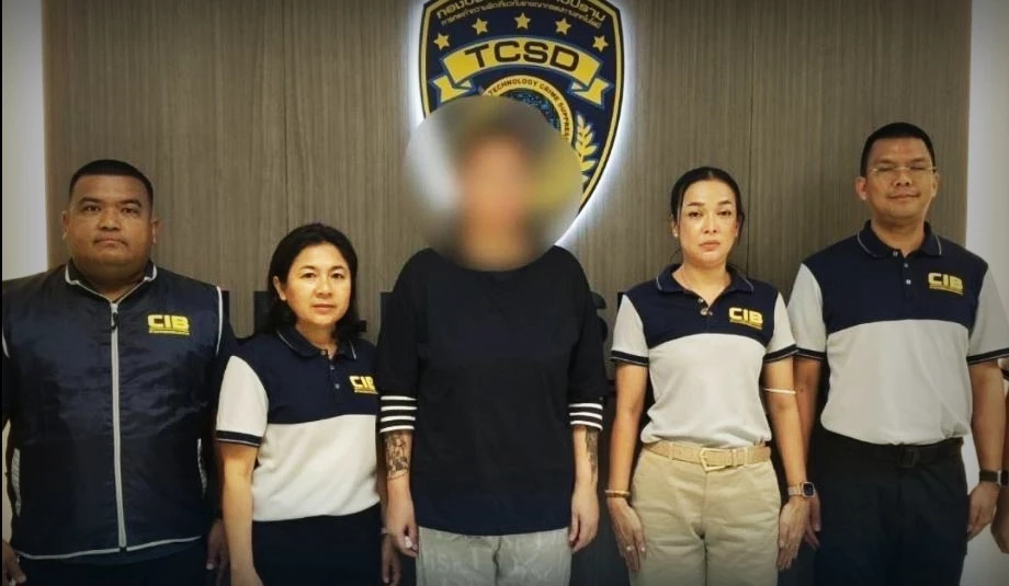 จับสาวเน็ตไอดอล ผู้ติดตามนับแสน สร้างคอนเทนต์คลิปลับที่สาธารณะ