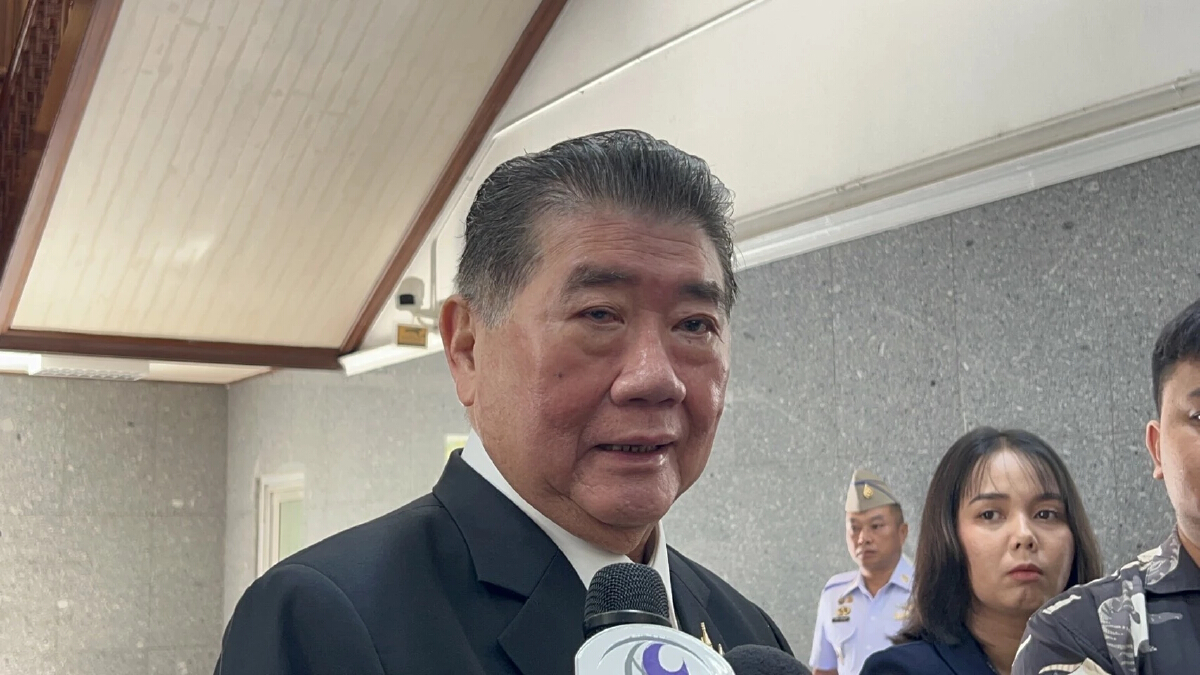 'ภูมิธรรม'  เตรียมเด้ง 'อธิบดีกรมที่ดิน' เซ่น แจงเขากระโดงไม่เคลียร์