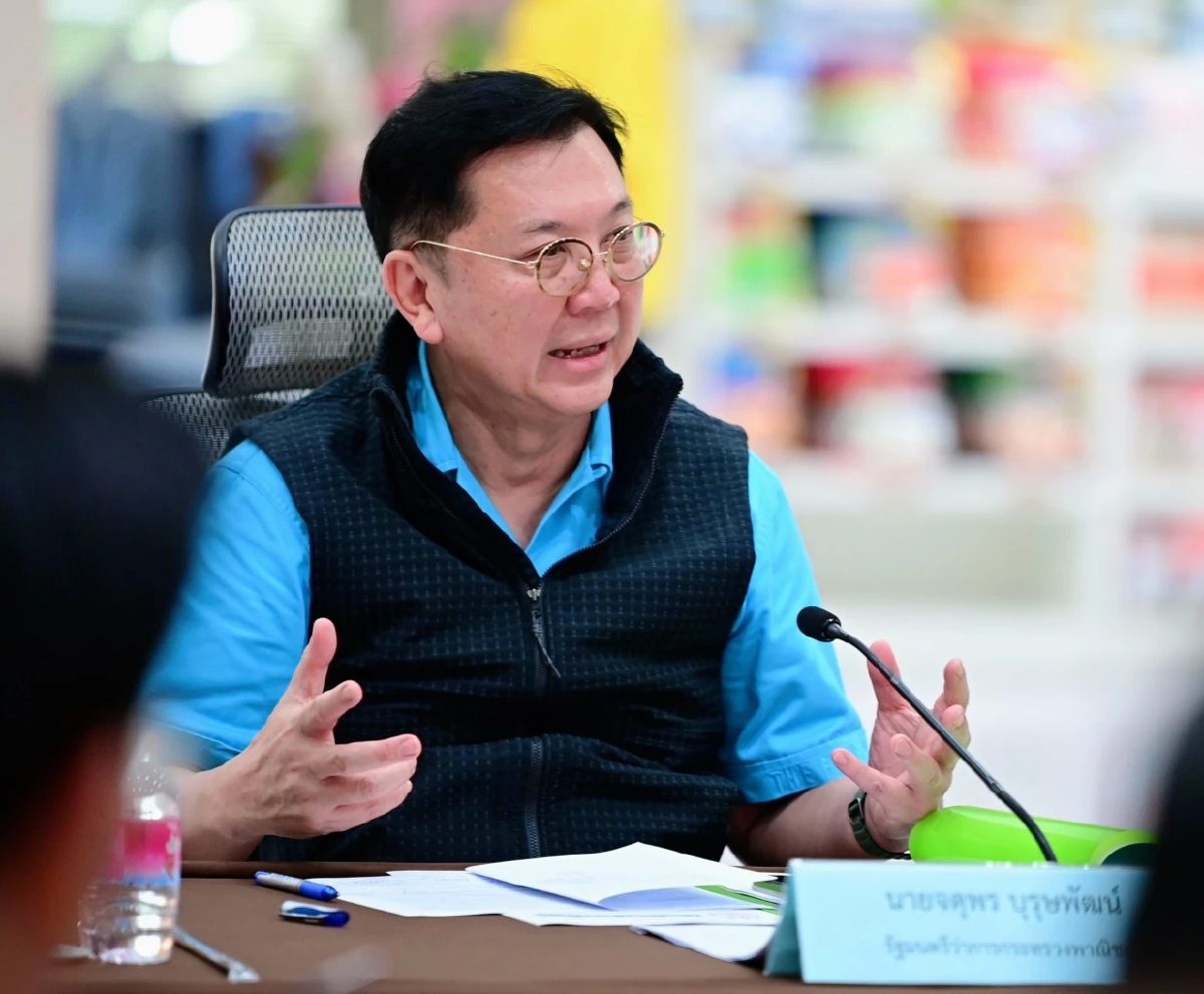 “พาณิชย์” สั่ง เดินหน้า 4 มาตรการ รับมือวิกฤติชายแดนไทย–กัมพูชา