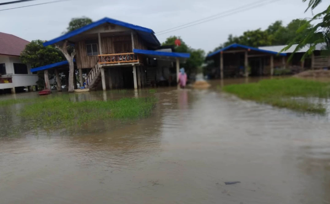 สรุปน้ำท่วม จ.เชียงราย ล่าสุด 15 อำเภอ เดือดร้อน 1.3 หมื่นครัวเรือน