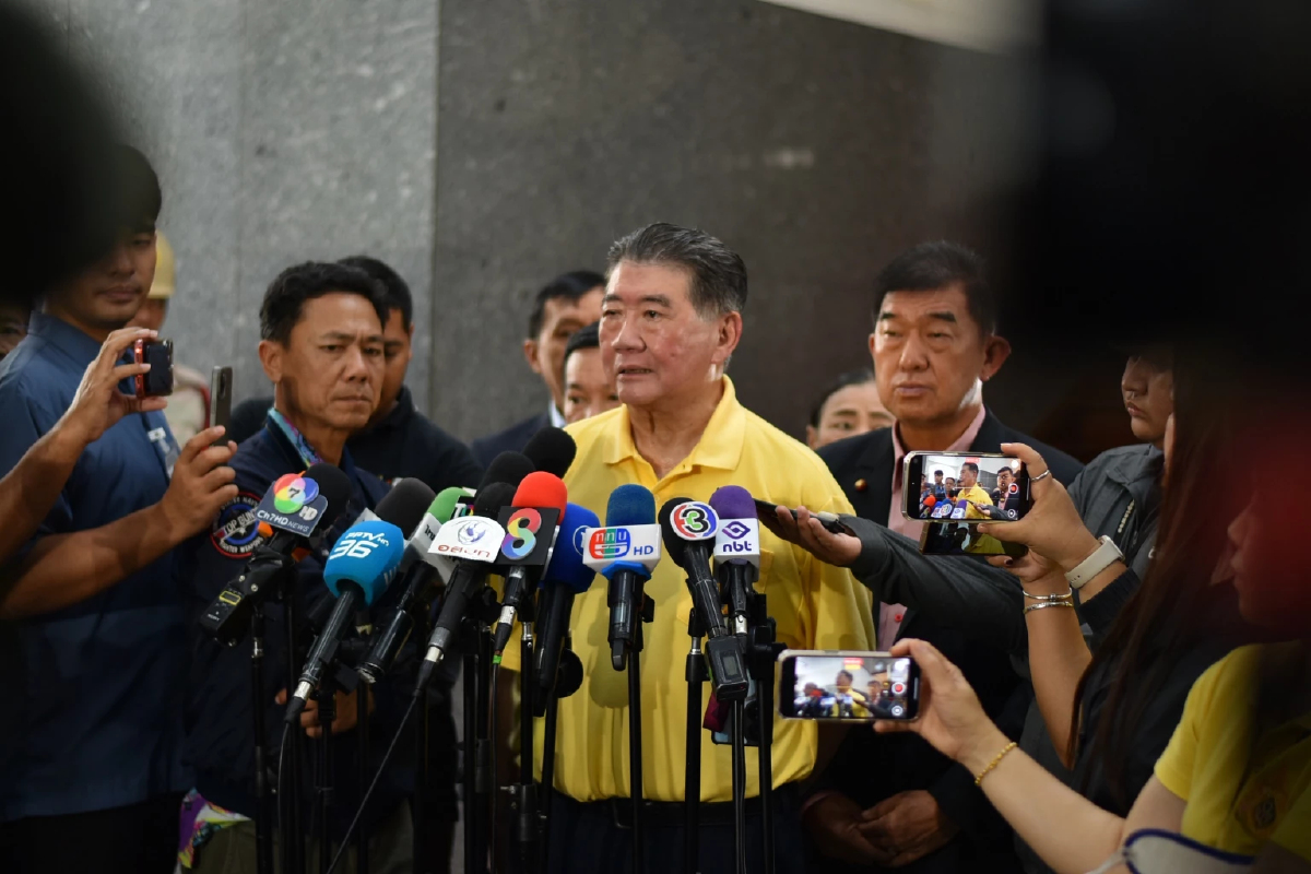 มท.1 เร่งใช้แนวทางเจรจาระหว่างประเทศ ลดความรุนแรงเหตุชายแดน