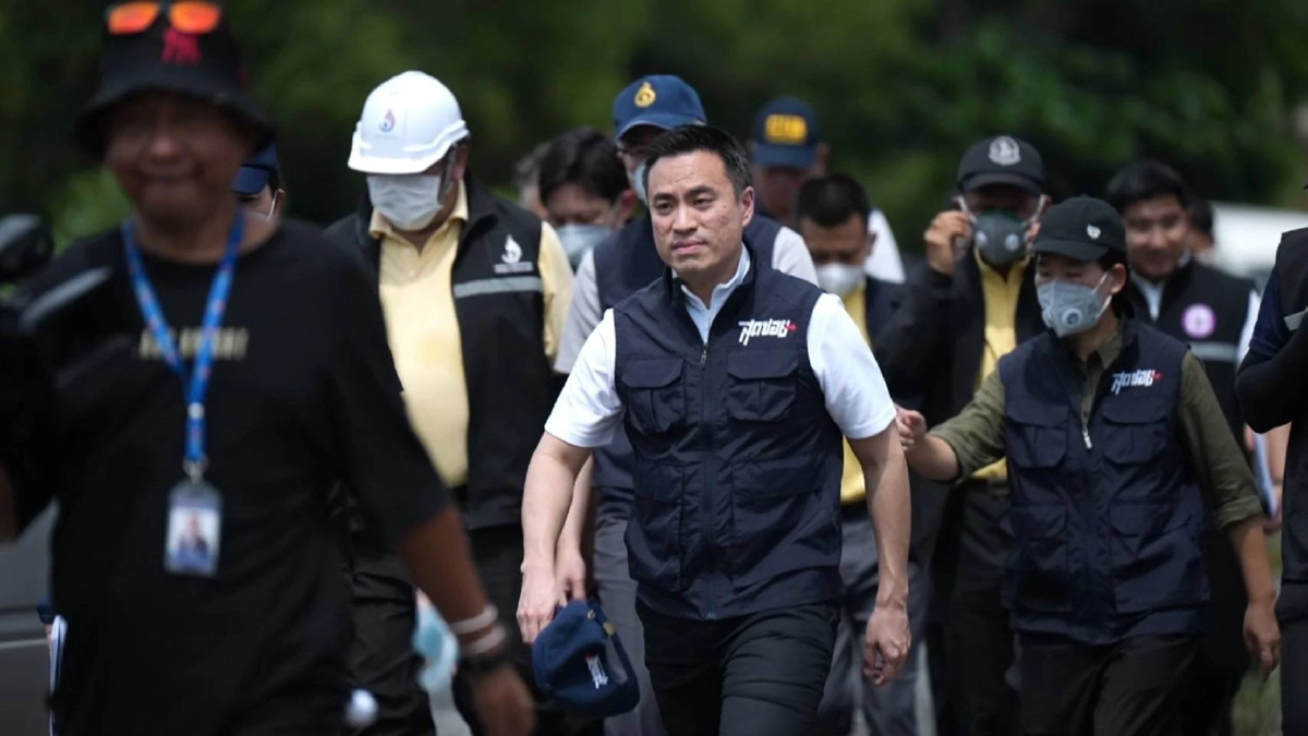 'เอกนัฏ' สั่งปิดโรงงานทิชชู่สระบุรี เร่งสอบเพลิงไหม้-เยียวยาผู้เสียหาย