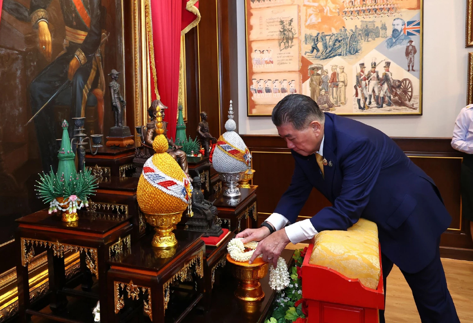 'ภูมิธรรม' ทิ้งทวน รมว.กลาโหม เซ็น เรือดำน้ำ รอบรรจุวาระเข้า ครม.