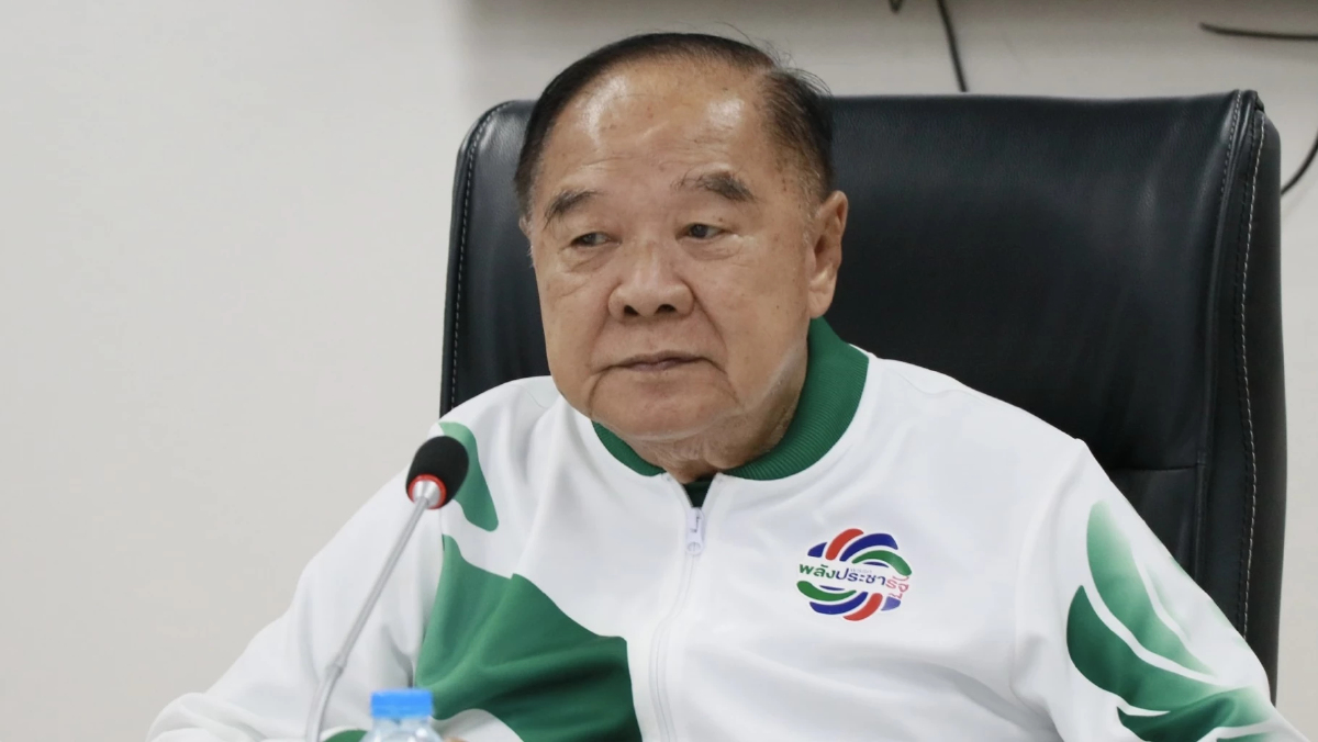 ‘บิ๊กป้อม’ เผย ยังไม่คุย ‘อนุทิน’ เปลี่ยน ‘นายกฯ’ ผ่าทางตันประเทศ