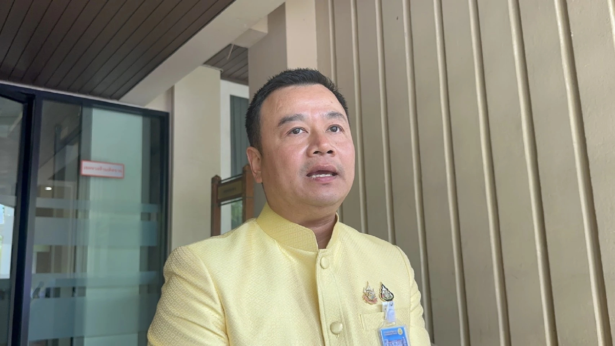 'สรวงศ์​' ซัด ภท.หาเสียงสไตล์เดิมๆ​ ใช้วาทกรรม​ขายชาติ​