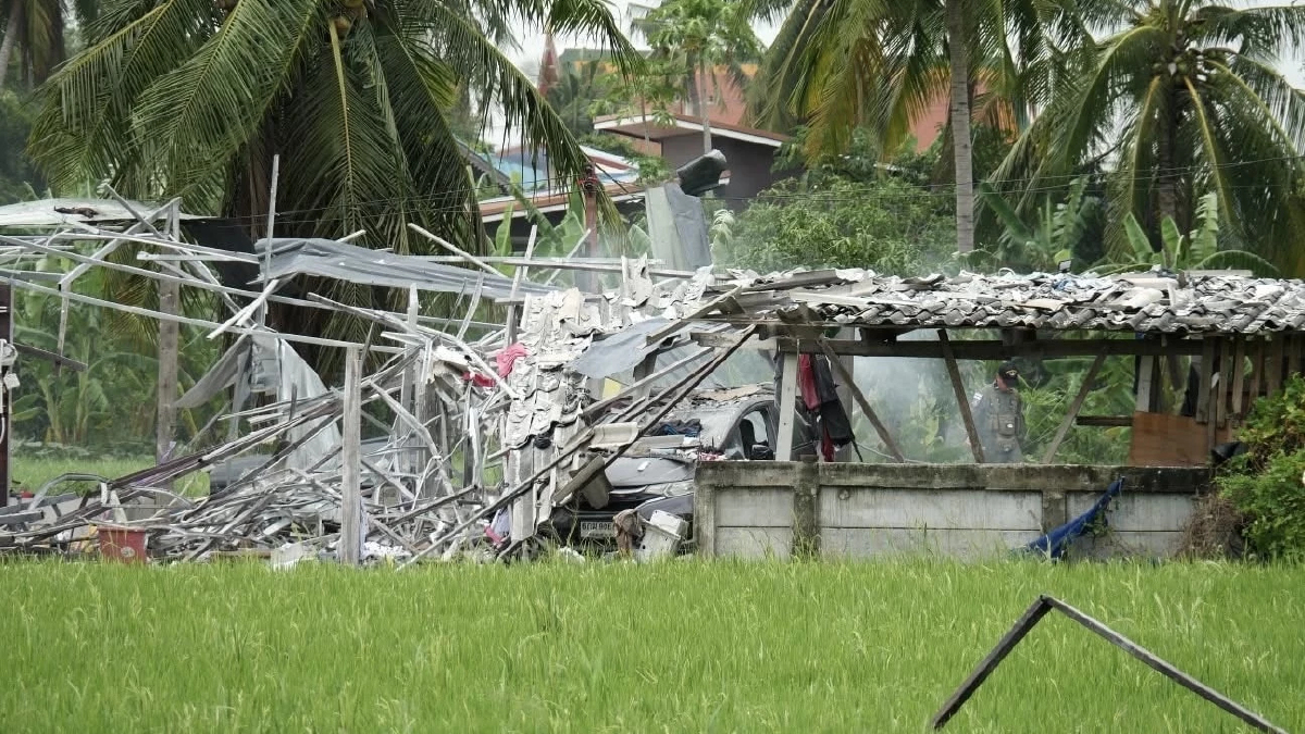 ‘สมศักดิ์’ สั่ง สธ. ลงพื้นที่ด่วน ช่วยผู้รับผลกระทบ พลุระเบิด สุพรรณฯ