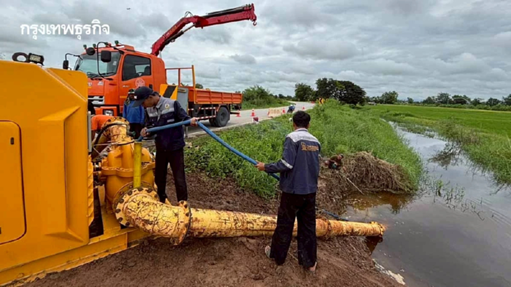 กรมชลประทานเตรียมป้องมวลน้ำจากแพร่ บ่าเข้าแม่น้ำยม ท่วมสุโขทัย