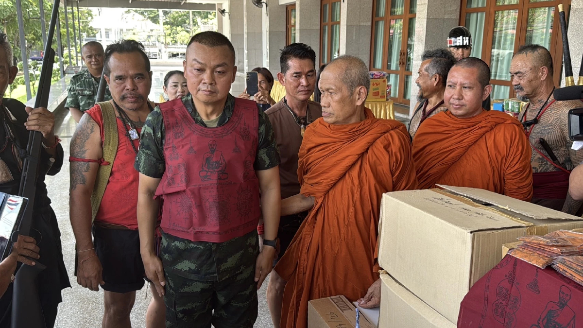 มทภ.2 ลั่น คนไทยสามัคคี มหาอำนาจ เอาเราไม่ได้ ชี้ถก จีบีซี หากรับไม่ได้ ต้องสู้ต่อ