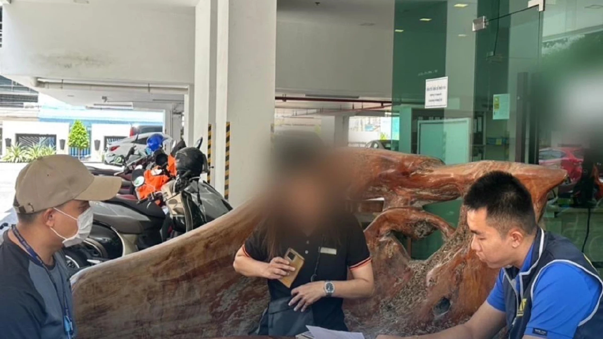 ปลอมเอกสารยักยอกเงินบริษัท มากกว่าสิบล้าน ล่าสุดบุกจับสาวแสบ