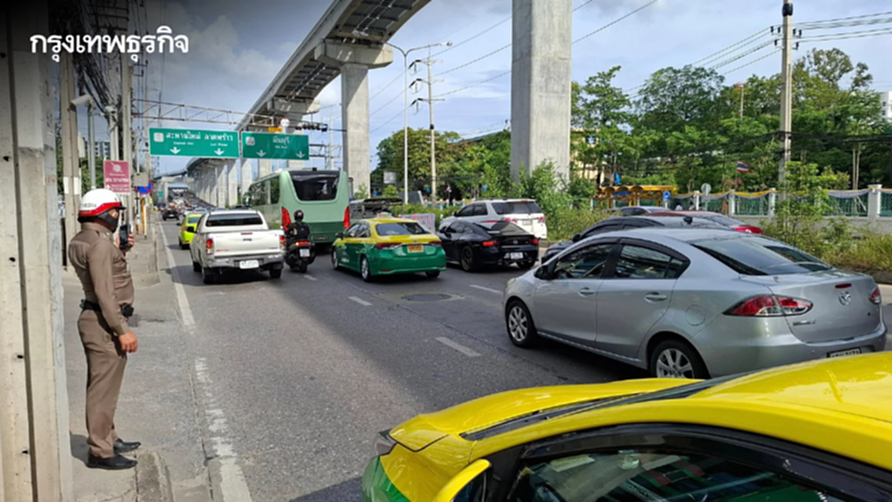 รถติดหนัก ถนนแจ้งวัฒนะ กระทบจากซ่อมรอยต่อสะพานข้ามวงเวียนบางเขน