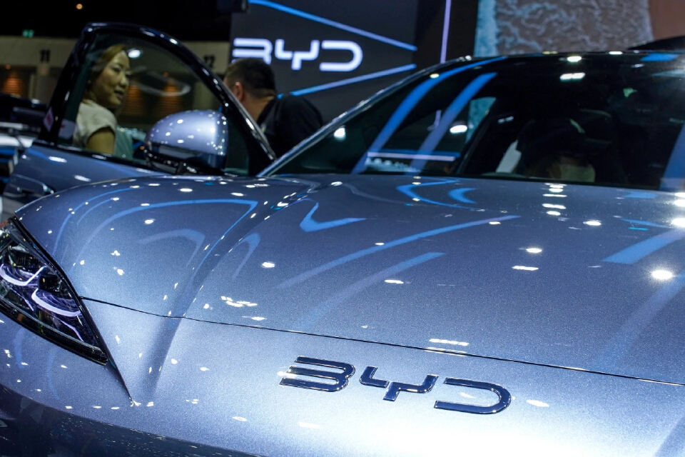'BYD' อีวีจีนเบอร์หนึ่ง ยอดผลิตชะลอตัวลงครั้งแรกในรอบ 17 เดือน