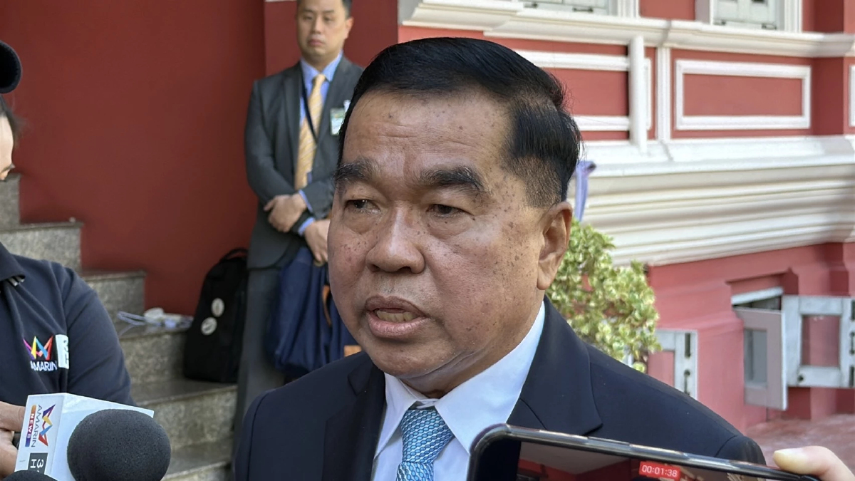 'ในหลวง-พระราชินี' เตรียมพระราชทานเหรียญกล้าหาญ ทหารชายแดนไทย-กัมพูชา