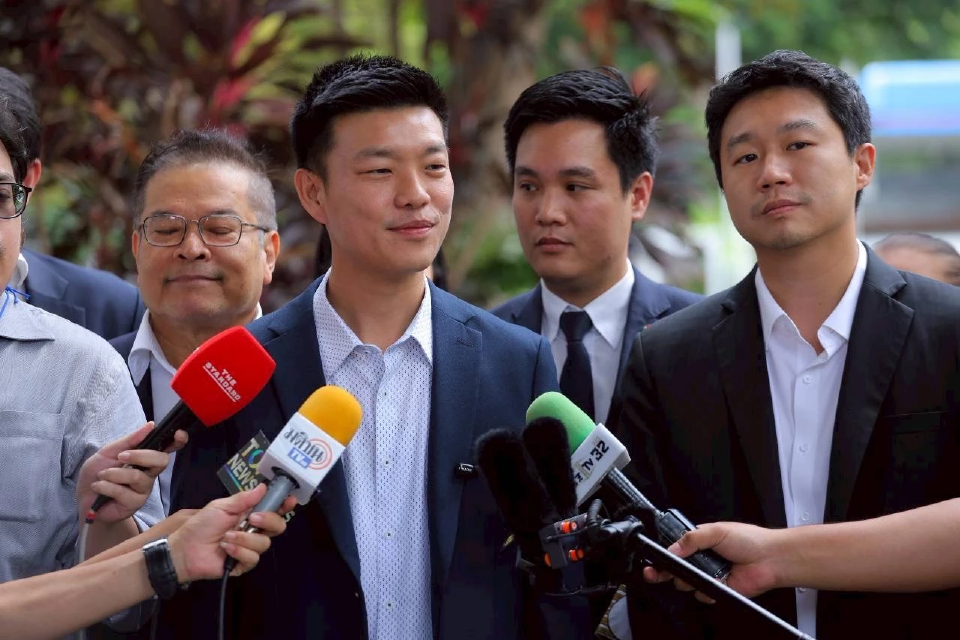 'เท้ง' ลั่น 29 ส.ค.ไม่ก้าวล่วงศาล รธน. ใช้ สส.ที่มีกำหนดทิศทางต่อ