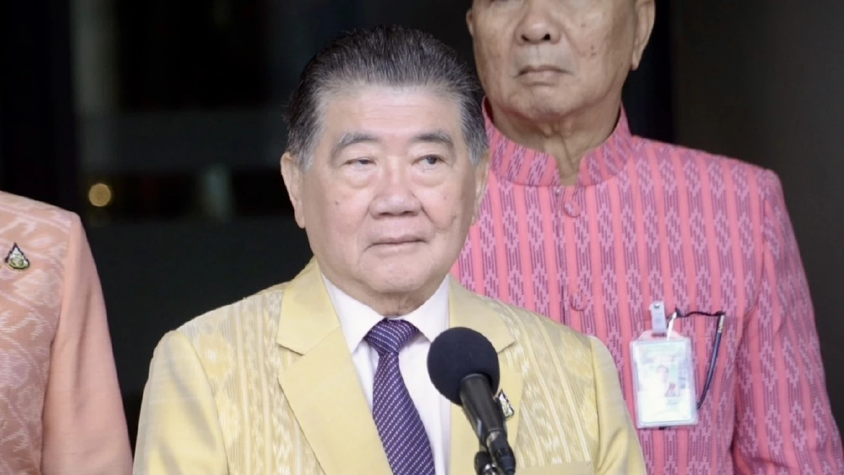 ‘ภูมิธรรม’ แจง ครม. ถอนชื่อ ‘ธนพร’ พ้น วปอ.เหตุ มีเรื่องร้องเรียน