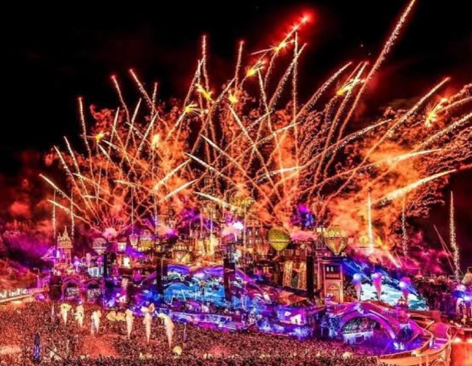 ททท. ยันจัดเทศกาลดนตรี ‘Tomorrowland’ ในไทยคุ้มค่า ดึงคนแห่ร่วมงาน 1 ล้านคนใน 5 ปีแรก