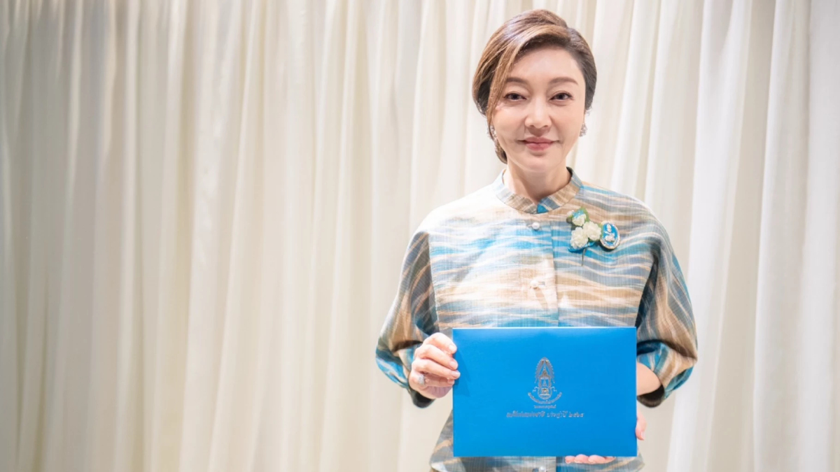 'มาริษา เจียรวนนท์' เข้ารับพระราชทานรางวัลแม่ดีเด่นแห่งชาติ 2568