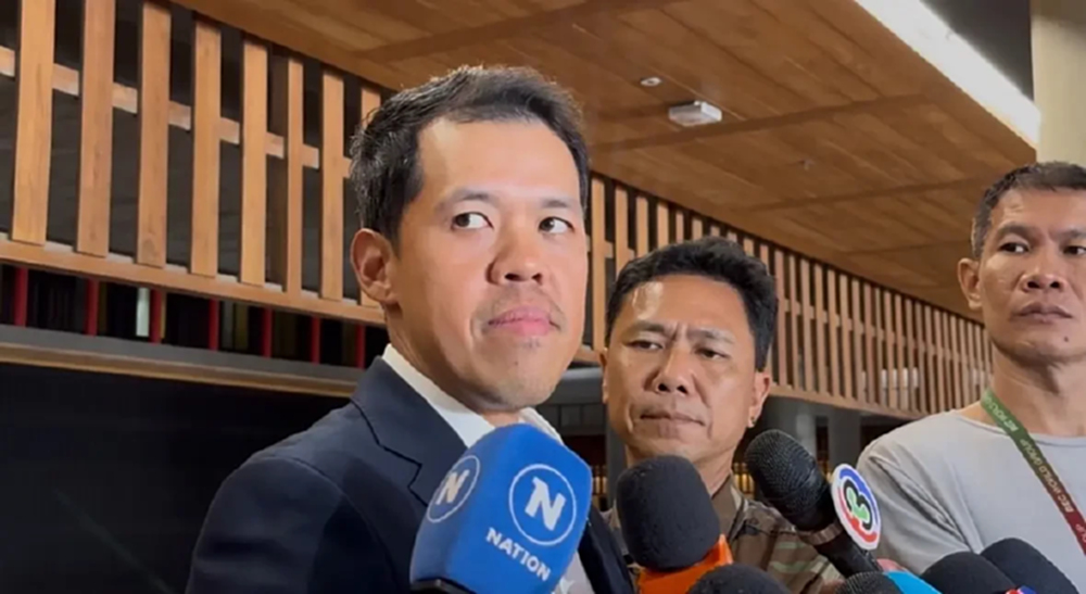 ปชน.ชี้รัฐบาลเสียงปริ่มน้ำเหนื่อยแน่ จี้นายกฯลาออก-ยุบสภา