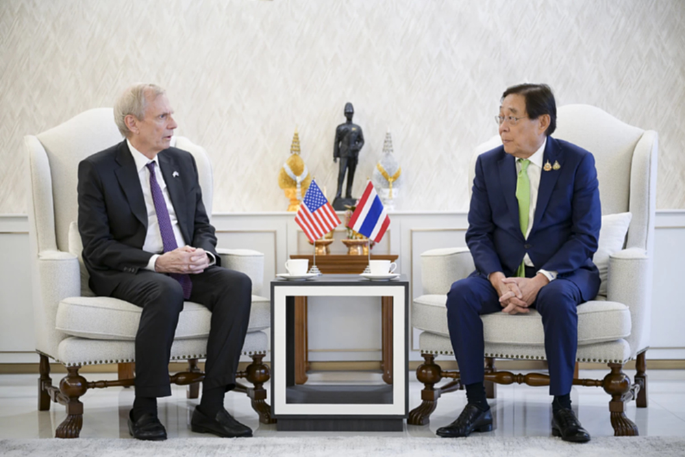 ‘พิชัย’ ถกทูตสหรัฐ ชี้ภาษี 19% หนุนธุรกิจไทยแข่งขันได้ ลงทุนเพิ่ม