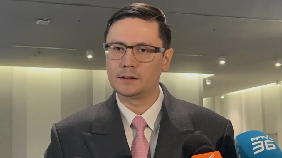 'โรม' ซัด 'แพทองธาร' ไร้ความรับผิดชอบ จี้แสดงสปิริตปมคลิปฉาว