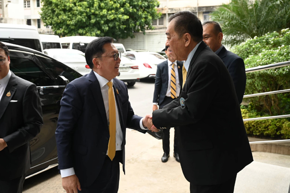 หอการค้าไทย ถกพาณิชย์ ดันความร่วมมือการขับเคลื่อนเศรษฐกิจการค้า การลงทุนของประเทศ